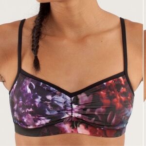 LULULEMON Pirouette Sports Bra